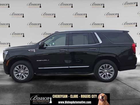 Used 2025 GMC Yukon Denali w/ LPO, Floor Liner Package AWD/4WD image 24
