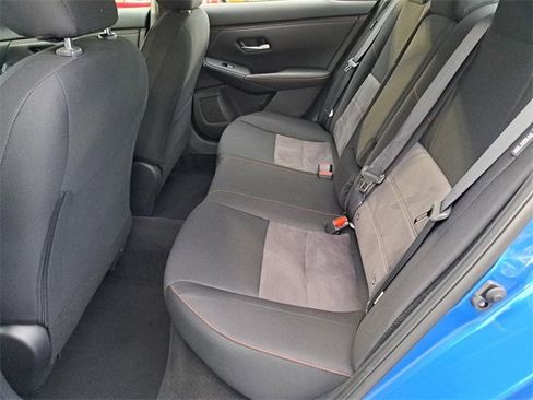 Used 2024 Nissan Sentra SR image 11