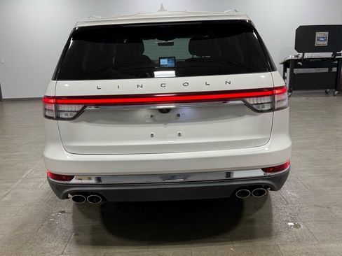 Used 2020 Lincoln Aviator Reserve w/ Elements Package Plus image 5