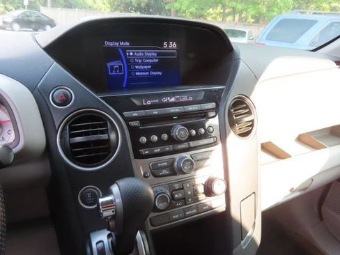 Used 2015 Honda Pilot EX image 25