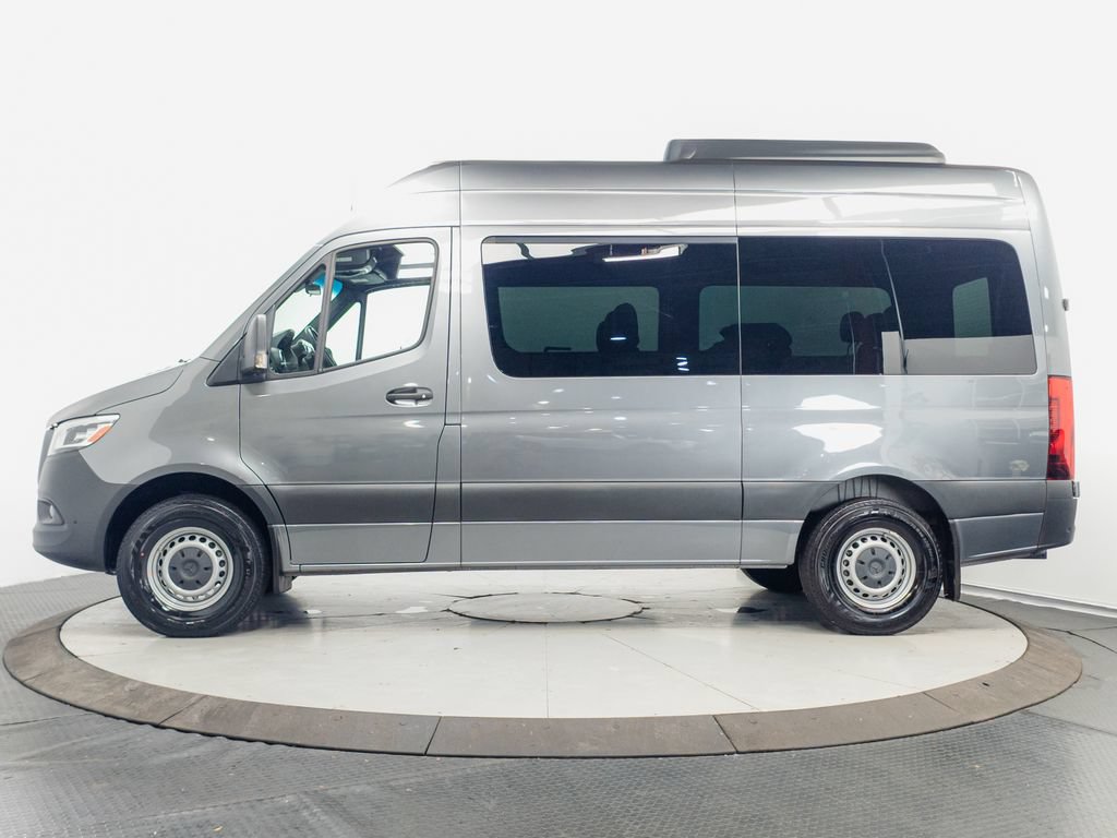 Used 2024 Mercedes-Benz Sprinter 2500 image 4