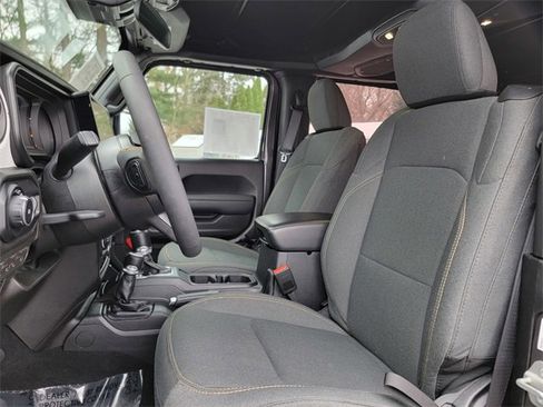 Certified 2024 Jeep Wrangler Sport S image 20