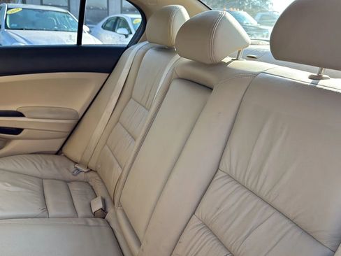 Used 2012 Honda Accord SE image 19