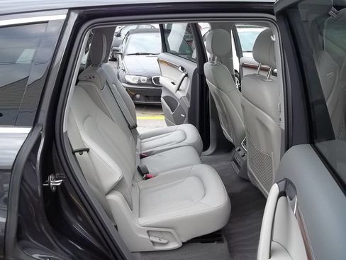 Used 2013 Audi Q7 3.0T Premium Plus image 12