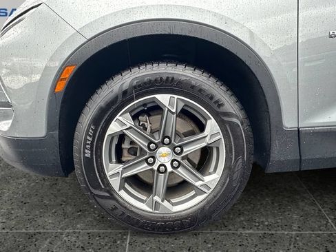 Used 2023 Chevrolet Blazer LT w/ Driver Confidence Package FWD image 14