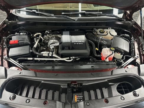 Used 2023 Chevrolet Suburban High Country image 47