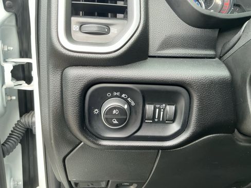 Used 2024 RAM 2500 Laramie w/ Night Edition image 23