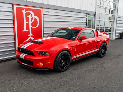 Used 2012 Ford Mustang Shelby GT500 w/ SVT Performance Pkg image 44