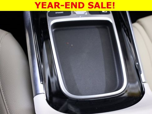 Used 2025 Mercedes-Benz GLA 250 4MATIC image 25