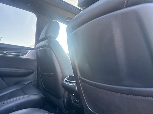 Used 2020 Cadillac XT6 Sport image 16