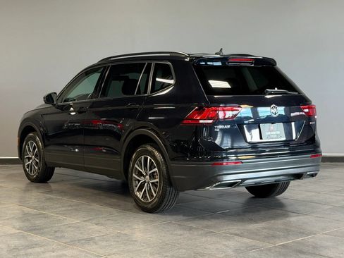 Used 2019 Volkswagen Tiguan SE w/ Panoramic Sunroof Package AWD/4WD image 7