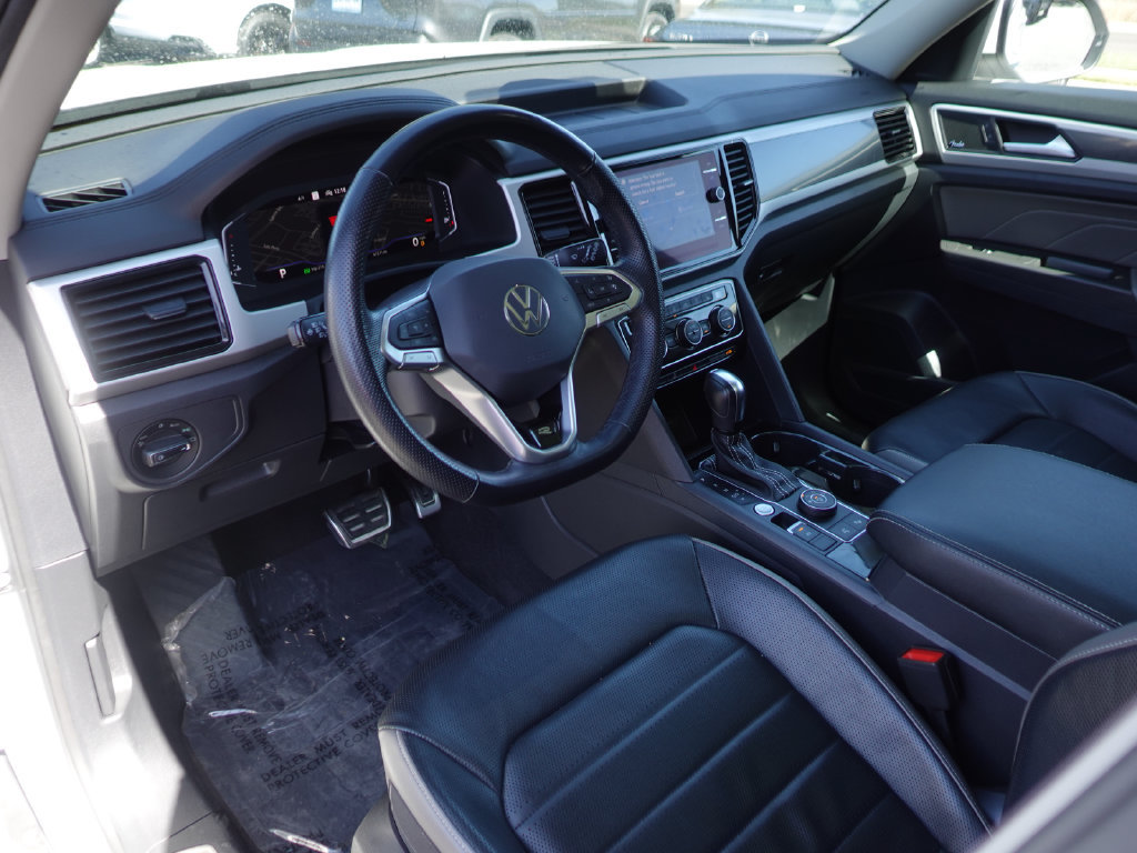Used 2022 Volkswagen Atlas SEL Premium AWD/4WD image 11
