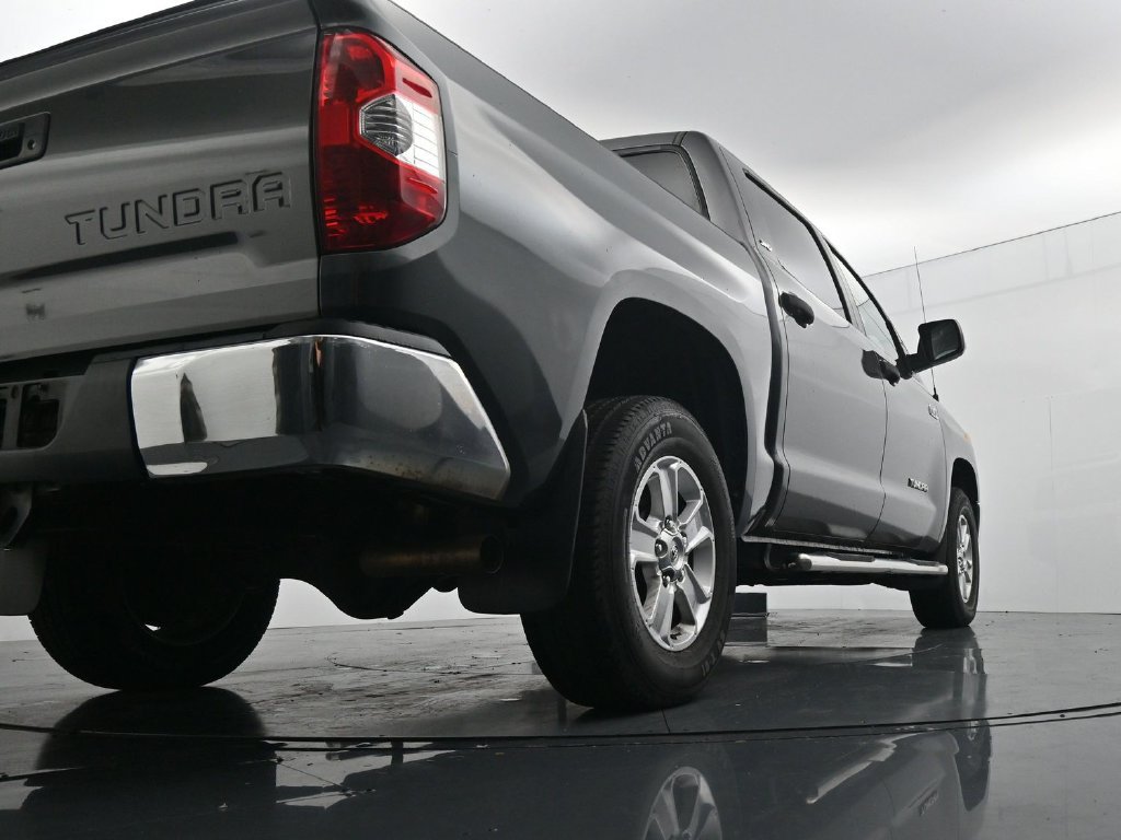 Used 2014 Toyota Tundra SR5 w/ SR5 Upgrade Package AWD/4WD image 36