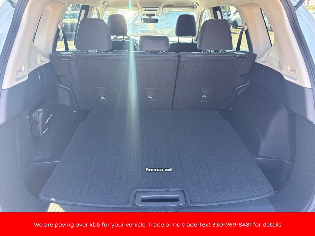 New 2027 Nissan Rogue SV AWD/4WD image 38