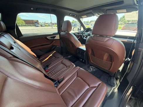 Used 2019 Audi Q7 2.0T Premium Plus w/ Premium Plus Package AWD/4WD image 30