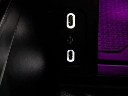 Used 2023 Mercedes-Benz EQE 500 4MATIC SUV image 15