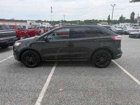 Certified 2022 Ford Edge SE w/ Black Appearance Package AWD/4WD image 5