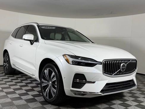 Used 2022 Volvo XC60 B6 Inscription w/ Advanced Package image 9
