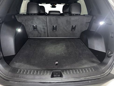 Used 2025 Chevrolet Equinox LT w/ Convenience Package II image 15