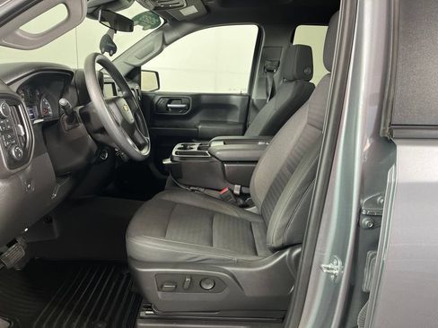 Used 2023 Chevrolet Silverado 1500 Custom AWD/4WD image 19
