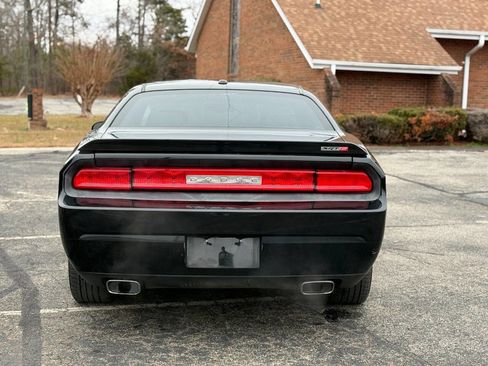 Used 2010 Dodge Challenger SRT8 w/ SRT Option Group II image 4