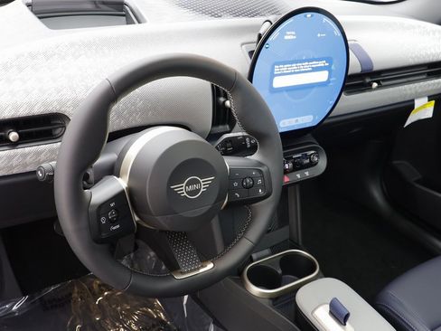 New 2025 MINI Cooper S image 7