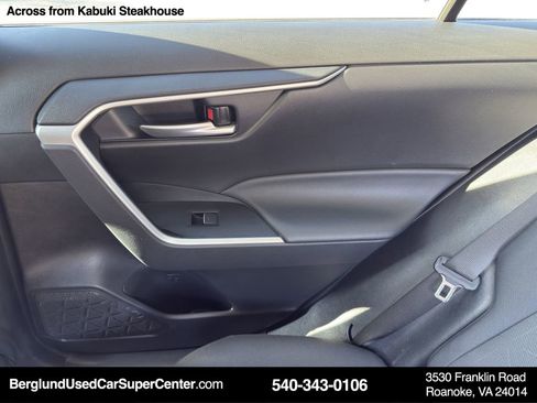 Used 2024 Toyota RAV4 XLE image 32