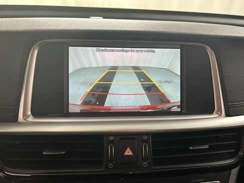 Used 2019 Kia Optima S FWD image 15