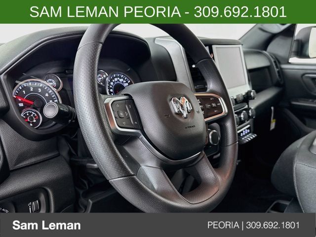 New 2026 RAM 1500 Express AWD/4WD image 11