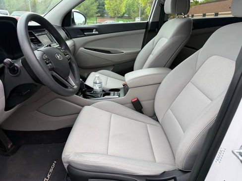 Used 2018 Hyundai Tucson SE FWD image 10
