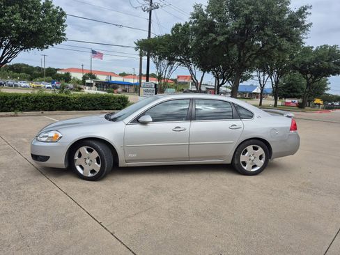 Used 2007 Chevrolet Impala SS w/ Convenience Package FWD image 2