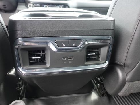Used 2024 Chevrolet Silverado 1500 High Country w/ Technology Package AWD/4WD image 27