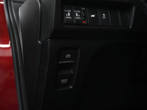 Used 2025 Honda Odyssey Sport-L image 19