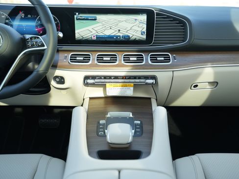 New 2026 Mercedes-Benz GLE 350 4MATIC image 26