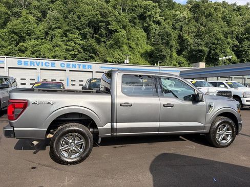Used 2025 Ford F150 XLT AWD/4WD image 2