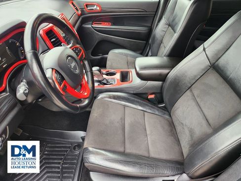 Used 2021 Jeep Grand Cherokee Laredo X image 20