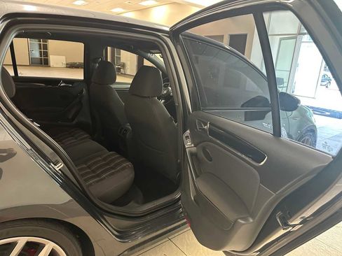 Used 2013 Volkswagen GTI w/ Convenience Package image 27