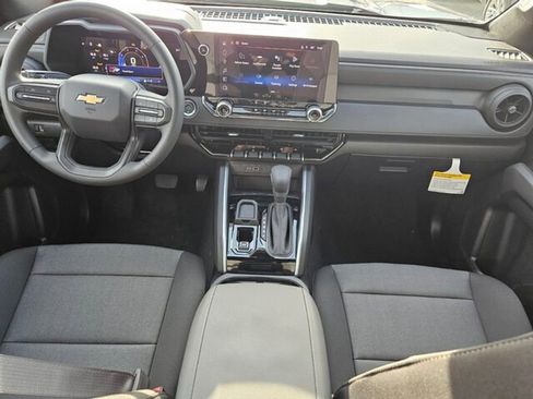 Used 2026 Chevrolet Colorado W/T w/ WT Custom Package image 12