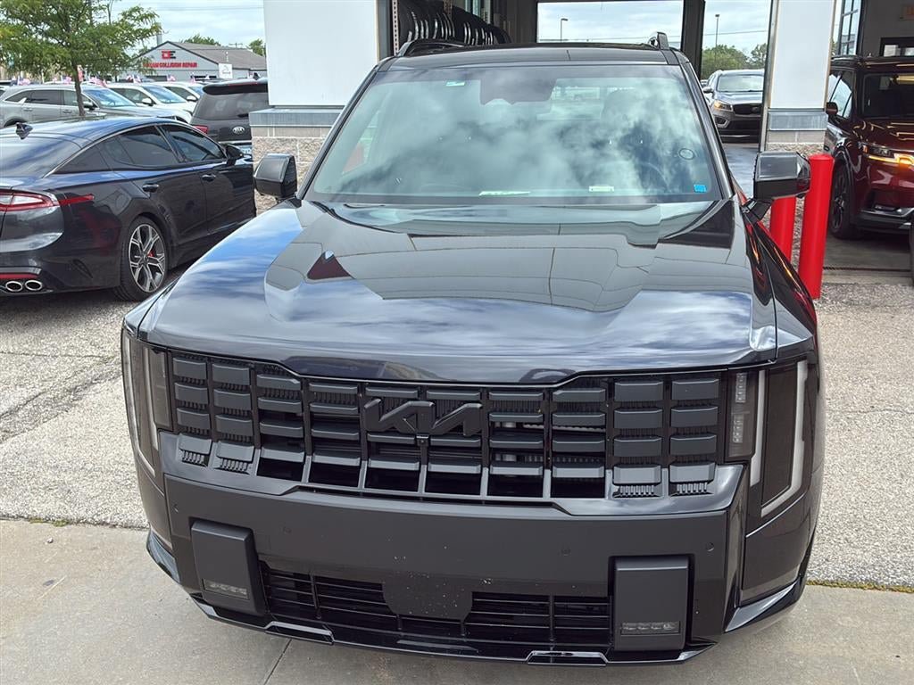 Used 2027 Kia Telluride SX Prestige X-Line AWD/4WD image 2