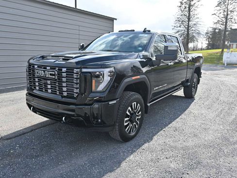 New 2026 GMC Sierra 2500 Denali Ultimate image 5