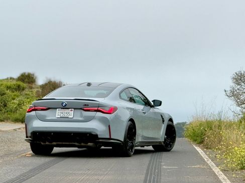 Used 2024 BMW M4 Competition RWD image 4