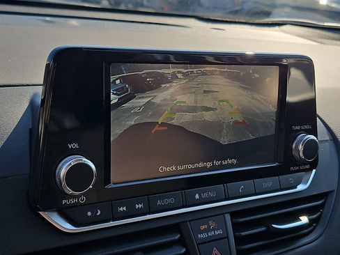 Certified 2024 Nissan Altima 2.5 S image 17