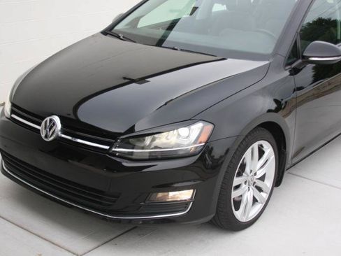 Used 2015 Volkswagen Golf TDI SEL FWD image 17