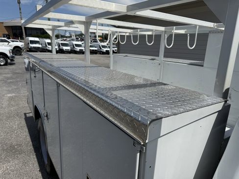 Used 2023 Ford F450 XL w/ XL Chrome Package RWD image 27