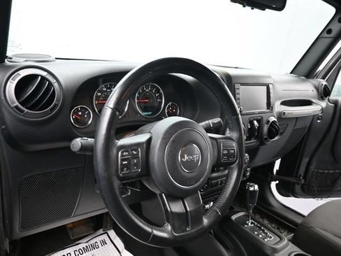 Used 2017 Jeep Wrangler Unlimited Sport w/ Quick Order Package 24S AWD/4WD image 13
