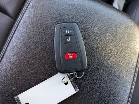 Used 2023 Toyota 4Runner Limited image 39