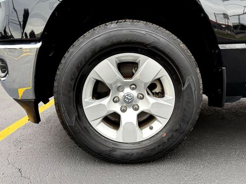 Used 2022 RAM 1500 Big Horn image 10