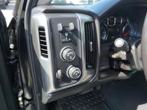 Used 2019 Chevrolet Silverado 1500 LT w/ All Star Edition AWD/4WD image 11
