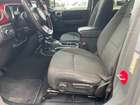 Used 2018 Jeep Wrangler Unlimited Rubicon AWD/4WD image 10