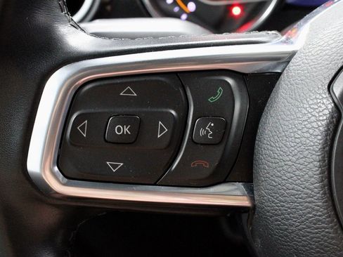 Used 2021 Jeep Wrangler Unlimited Sahara image 25